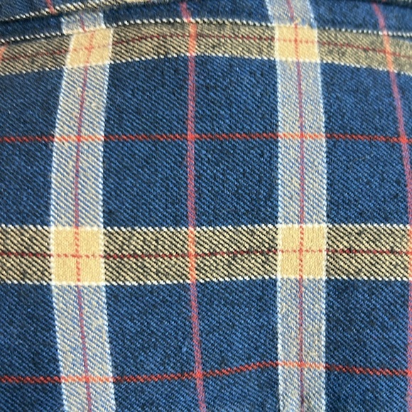 Premier International Men’s XL Flannel Button-Up Shirt – Blue Plaid - Picture 5 of 6